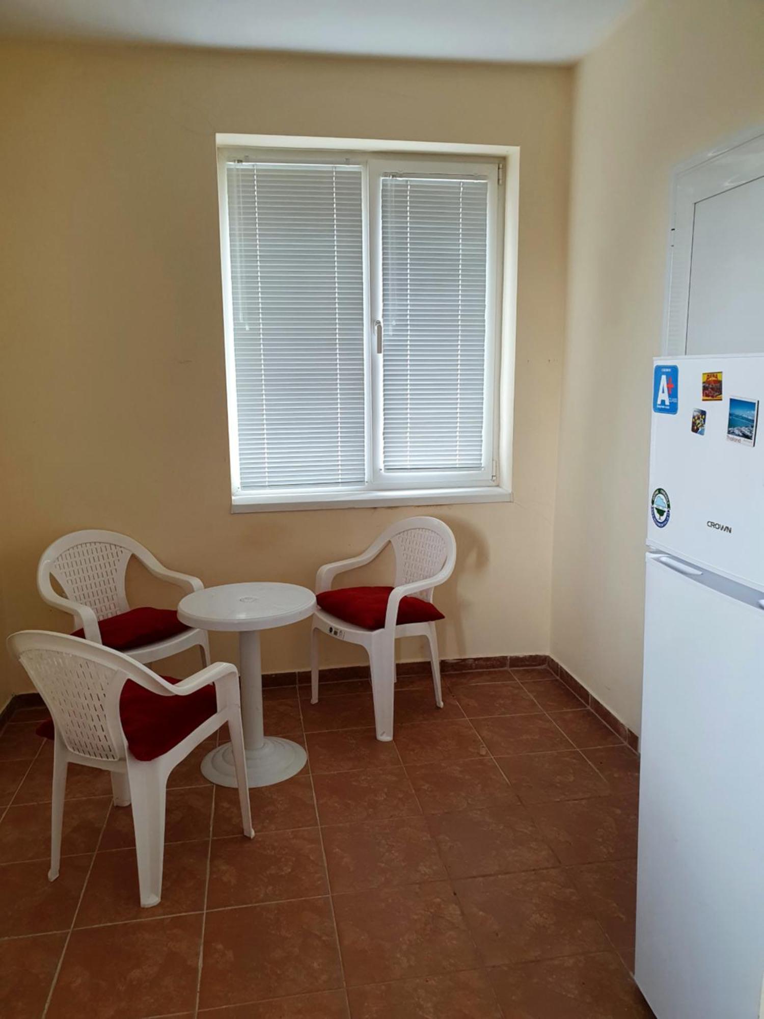 Viriks Hotel Burgas Stad Buitenkant foto