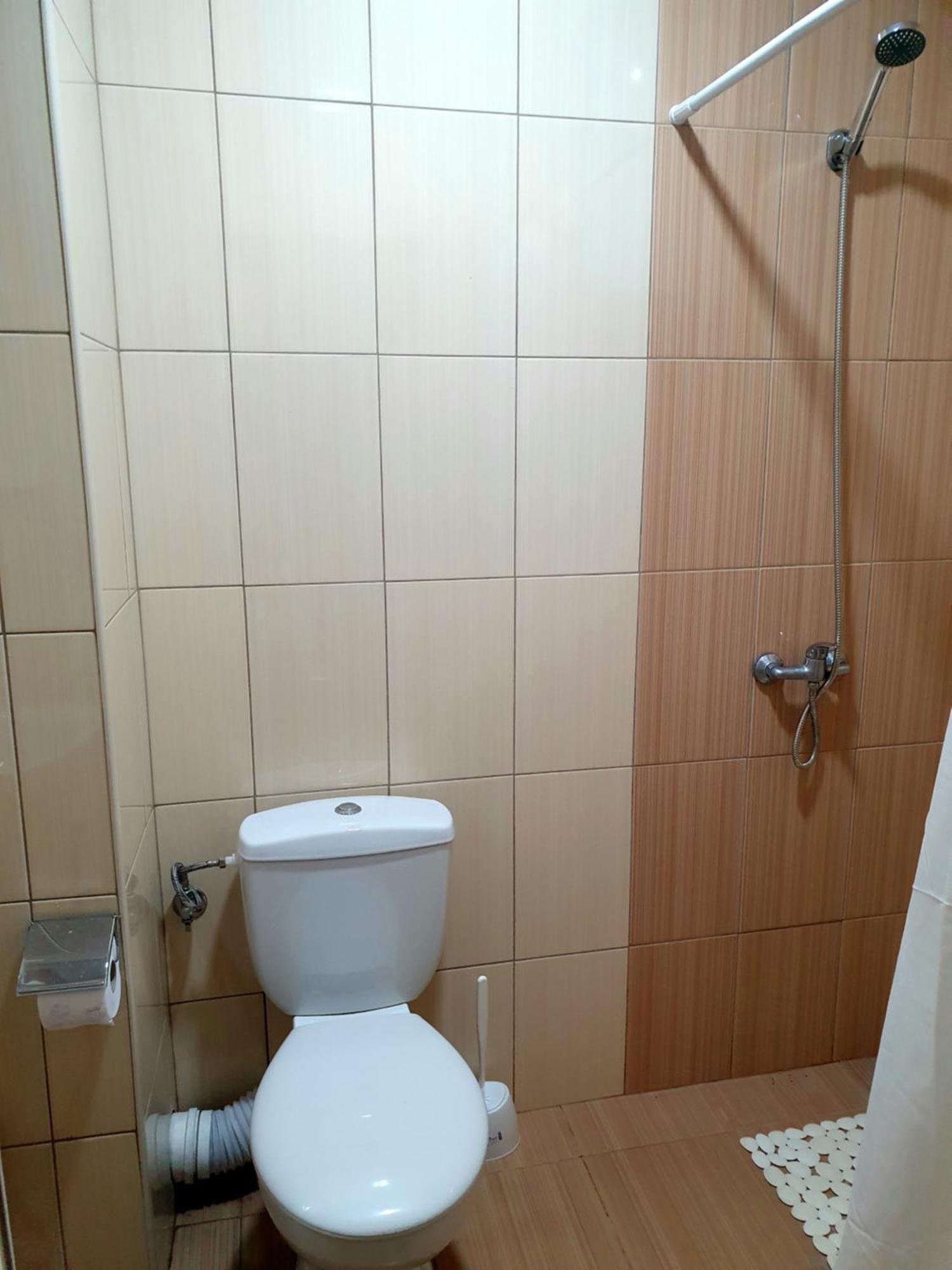Viriks Hotel Burgas Stad Buitenkant foto
