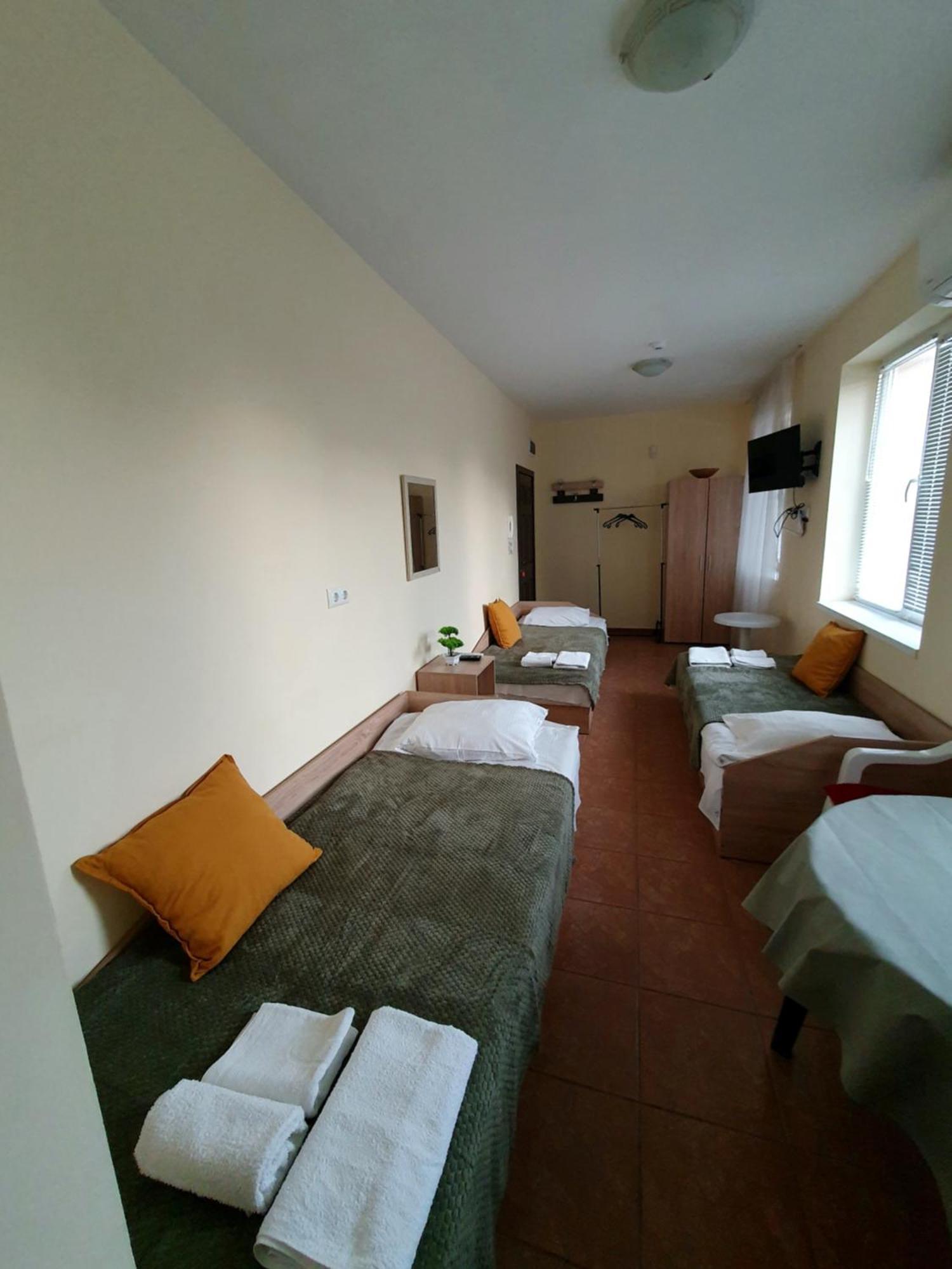 Viriks Hotel Burgas Stad Buitenkant foto