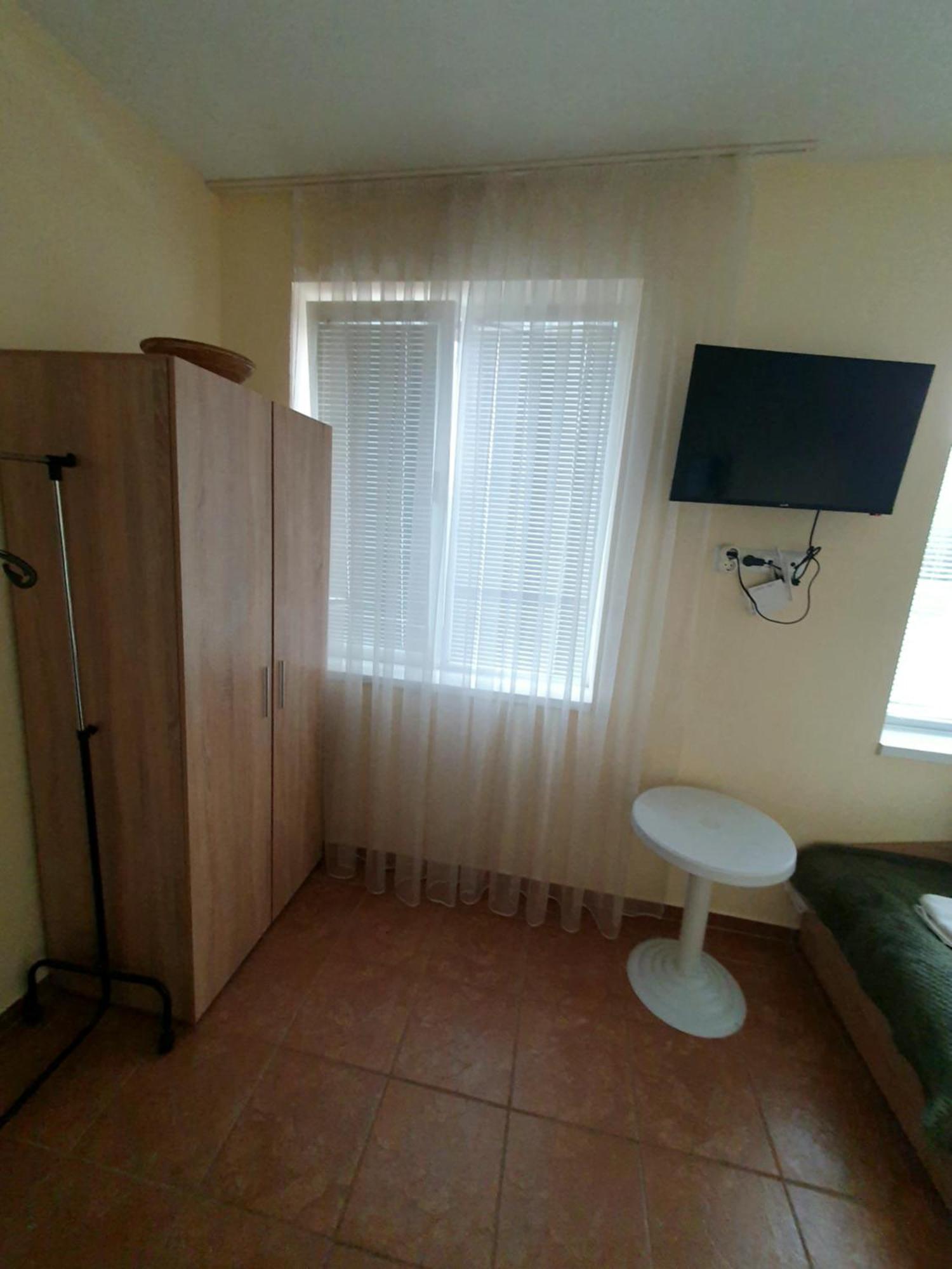 Viriks Hotel Burgas Stad Buitenkant foto